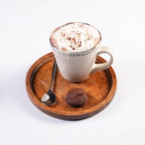 هات چاکلت با خامه